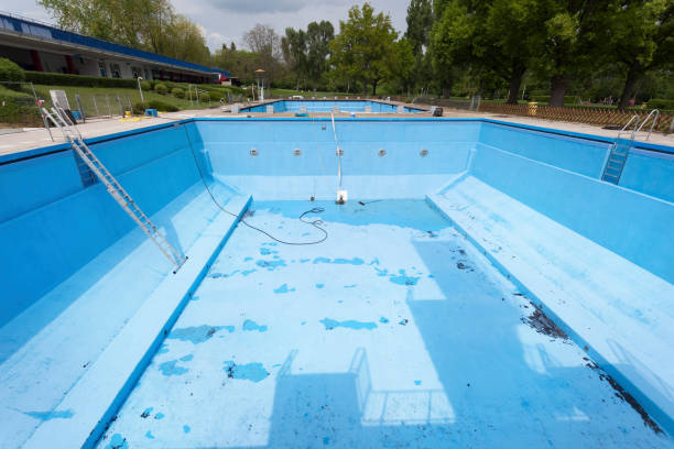 Best Water damage restoration experts  in Mcminnville, TN